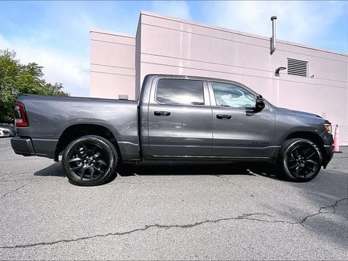 Used 2024 RAM 1500 Laramie AWD/4WD image 9