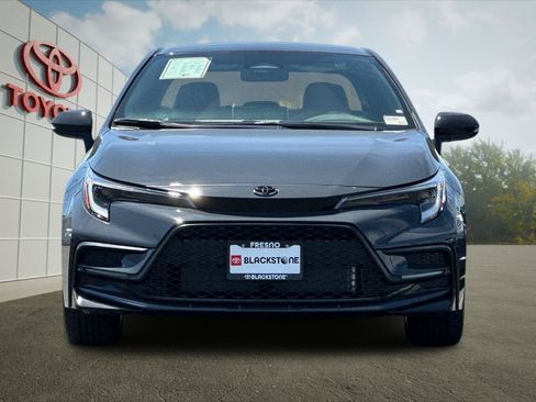 Certified 2026 Toyota Corolla SE w/ SE Package FWD image 8