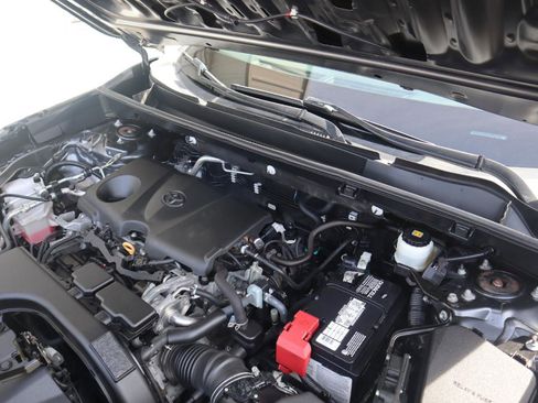 Used 2019 Toyota RAV4 LE w/ All Weather Liner Package image 33