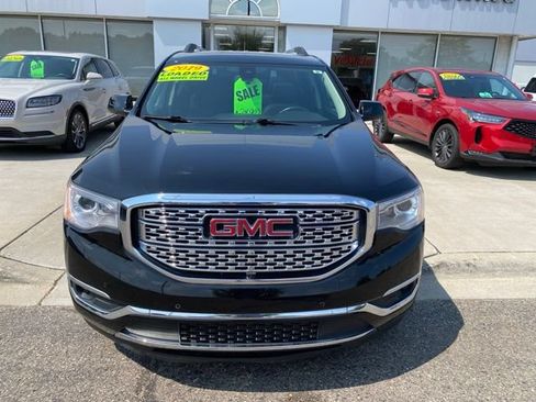 Used 2019 GMC Acadia Denali w/ Technology Package AWD/4WD image 12