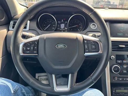 Used 2017 Land Rover Discovery Sport SE AWD/4WD image 14