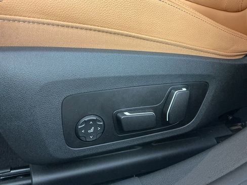 Certified 2025 BMW i4 eDrive40 w/ Premium Package image 21