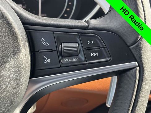 Used 2017 Alfa Romeo Giulia Ti w/ TI 19" Sport Package image 14