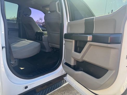 Used 2015 Ford F150 XLT w/ Equipment Group 302A Luxury image 17