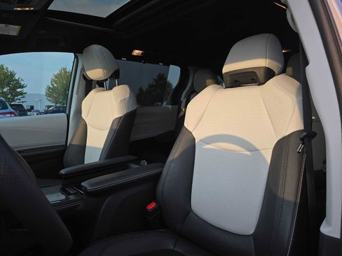 Certified 2026 Toyota Sienna XSE AWD/4WD image 20