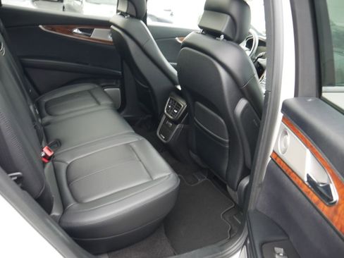 Used 2019 Lincoln Nautilus Reserve w/ Ultimate Package AWD/4WD image 30