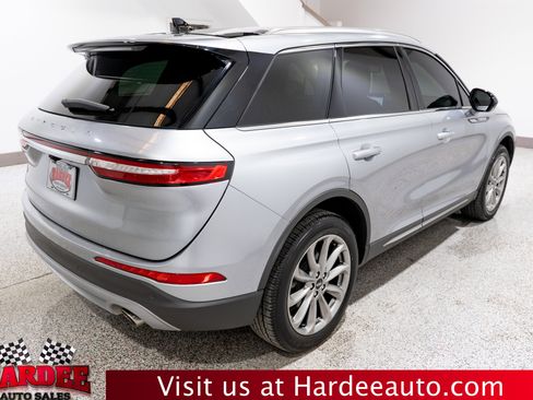 Used 2021 Lincoln Corsair AWD w/ Premium Package image 5