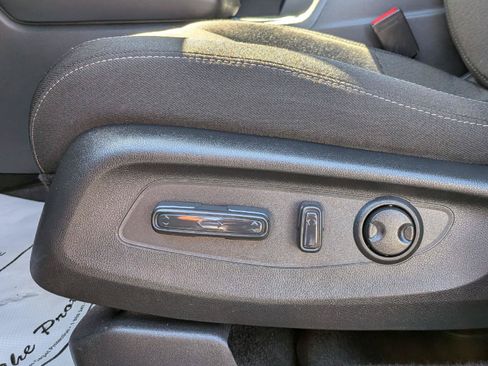 Certified 2025 Honda CR-V EX image 15