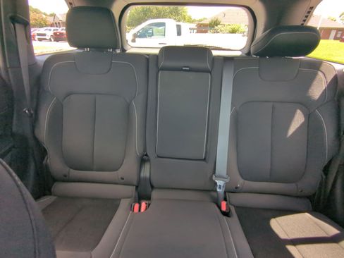 Used 2024 Jeep Grand Cherokee Laredo X w/ Luxury Tech Group I AWD/4WD image 21