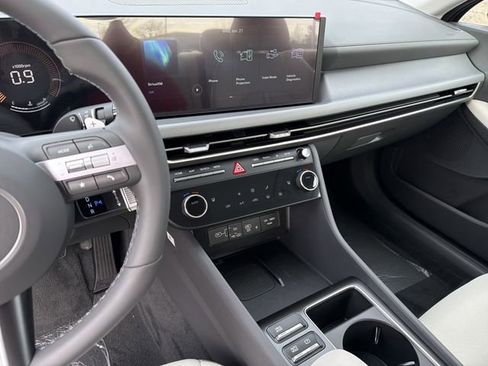 New 2026 Hyundai Sonata SEL FWD image 28