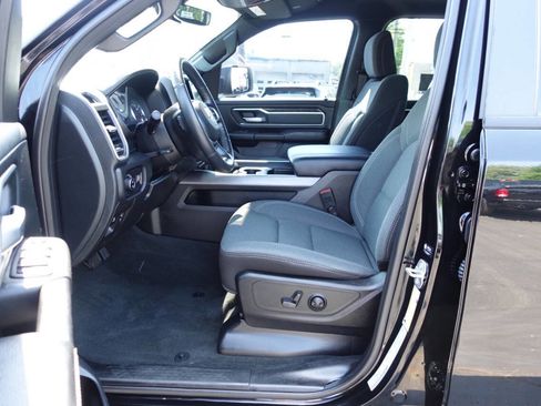 Used 2022 RAM 1500 Big Horn AWD/4WD image 19