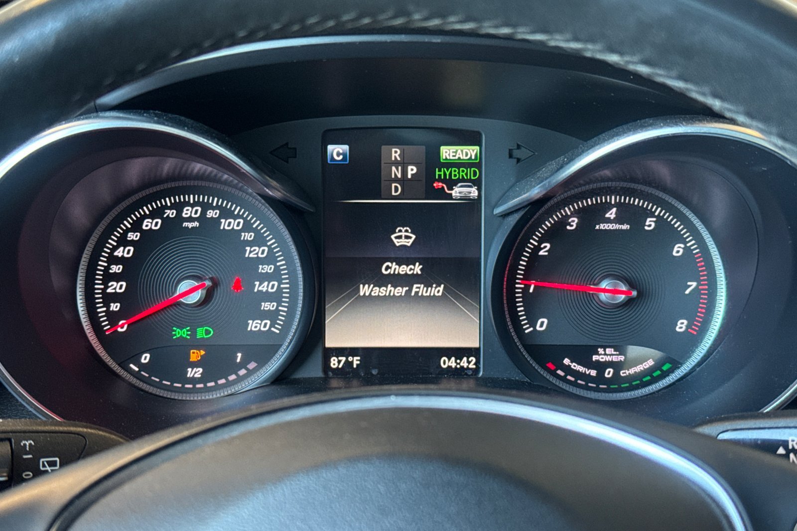 Used 2018 Mercedes-Benz GLC 350e 4MATIC image 37