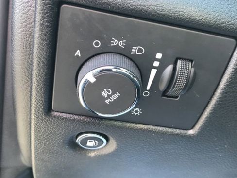 Used 2016 Jeep Grand Cherokee Laredo w/ Quick Order Package 23E image 34