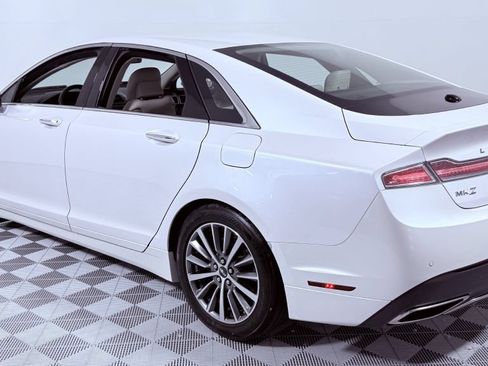 Used 2018 Lincoln MKZ Premiere AWD/4WD image 5