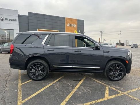 Used 2023 GMC Yukon Denali w/ LPO, Floor Liner Package image 3