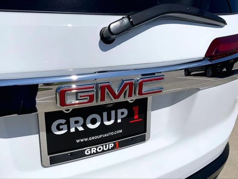 Certified 2023 GMC Acadia SLT AWD/4WD image 59