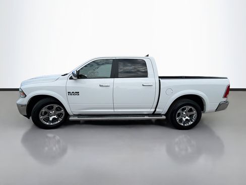 Used 2017 RAM 1500 Laramie image 6