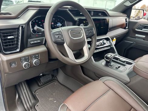New 2026 GMC Sierra 1500 Denali w/ Denali Reserve Package image 18