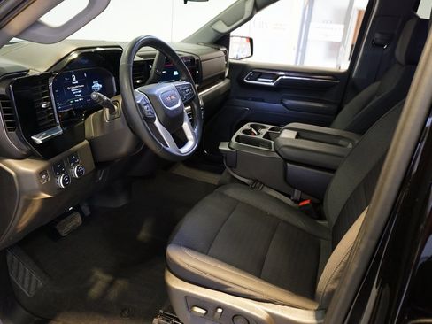 Certified 2024 GMC Sierra 1500 Elevation image 9