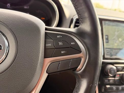 Used 2021 Jeep Grand Cherokee Limited w/ Trailer Tow Group IV AWD/4WD image 19