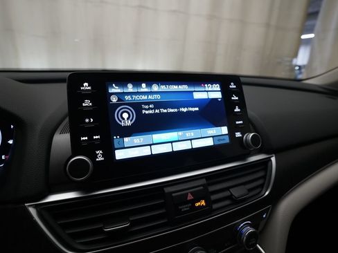 Certified 2021 Honda Accord EX-L image 6
