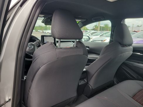 Used 2025 Toyota Corolla SE FWD image 12