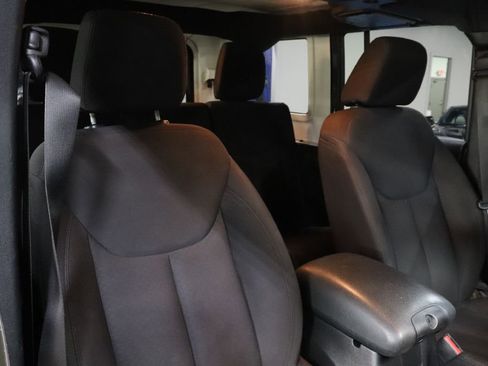 Used 2015 Jeep Wrangler Unlimited Sport w/ Quick Order Package 24S image 25