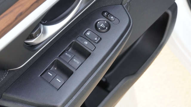 Used 2020 Honda CR-V EX image 22