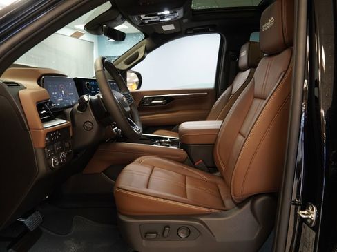 New 2026 Chevrolet Tahoe High Country AWD/4WD image 5