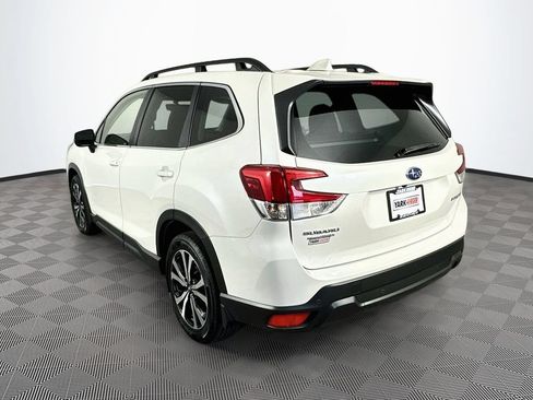 Used 2023 Subaru Forester Limited AWD/4WD image 7