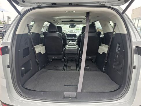 Used 2024 Kia Carnival SX Prestige FWD image 30