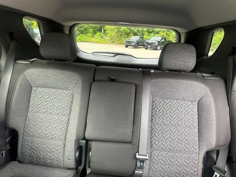 Used 2023 Chevrolet Equinox LT w/ LPO, Floor Liner Package AWD/4WD image 28