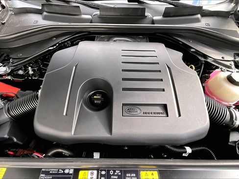 New 2026 Land Rover Range Rover Sport SE AWD/4WD image 11