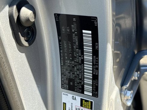 Certified 2024 Toyota Corolla Cross LE FWD image 29