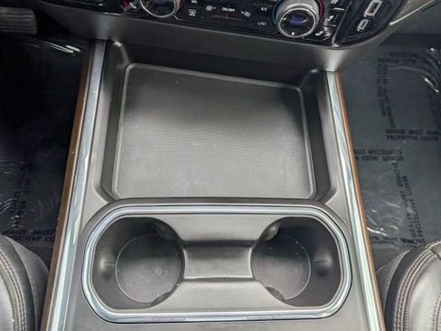 Used 2024 Chevrolet Silverado 3500 High Country w/ High Country Premium Package image 15