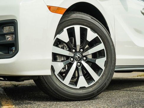 New 2026 Honda Odyssey EX-L image 6