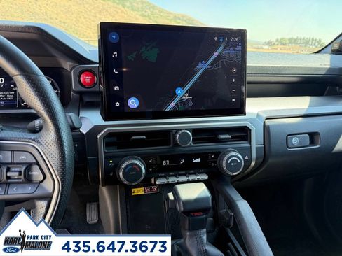 Used 2025 Toyota 4Runner TRD Off-Road Premium w/ Tow Technology Package AWD/4WD image 19