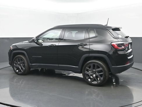 New 2026 Jeep Compass Limited image 3