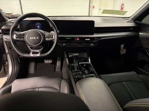 Used 2025 Kia K5 GT FWD image 27