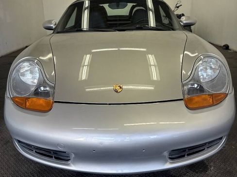 Used 2000 Porsche Boxster RWD image 2
