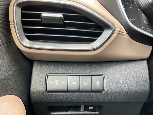 Used 2023 Hyundai Santa Fe SEL FWD image 16