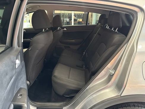 Used 2021 Kia Sportage LX AWD/4WD image 36