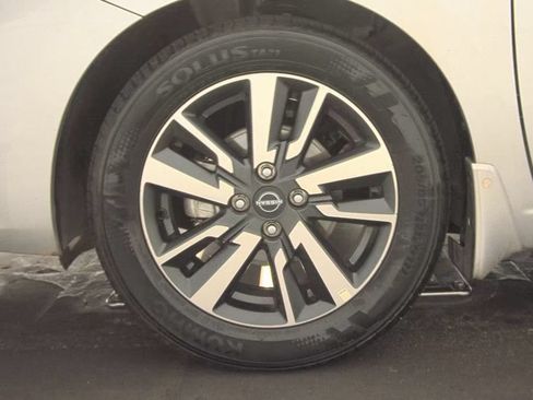Used 2024 Nissan Versa S w/ S Plus Package FWD image 5