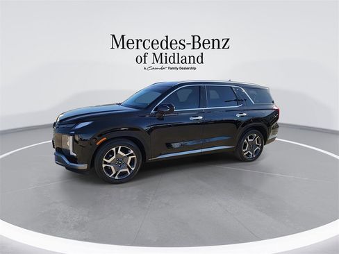 Used 2024 Hyundai Palisade Limited image 4