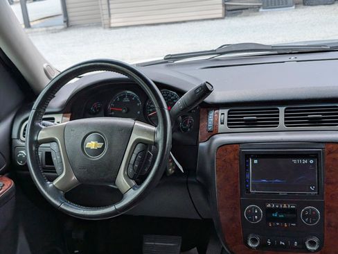 Used 2012 Chevrolet Tahoe LT w/ Texas Edition RWD image 15