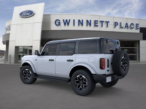 New 2026 Ford Bronco Outer Banks AWD/4WD image 4