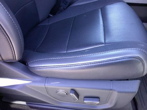 Certified 2019 Ford F150 Raptor w/ Equipment Group 801A Mid image 16