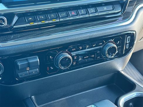 Used 2024 Chevrolet Silverado 1500 RST image 14