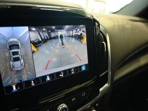 Used 2022 Chevrolet Traverse Premier w/ LPO, Floor Liner Package AWD/4WD image 17