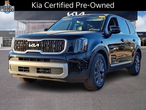 Certified 2023 Kia Telluride LX image 4